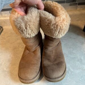 UGG Classic Tall Boot chestnut suede sheepskin 5815 Women 5 !